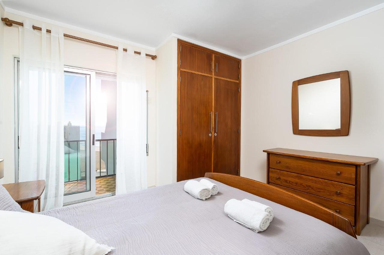 Ocean Beachfront Home By Real Life Concierge Portimão Esterno foto